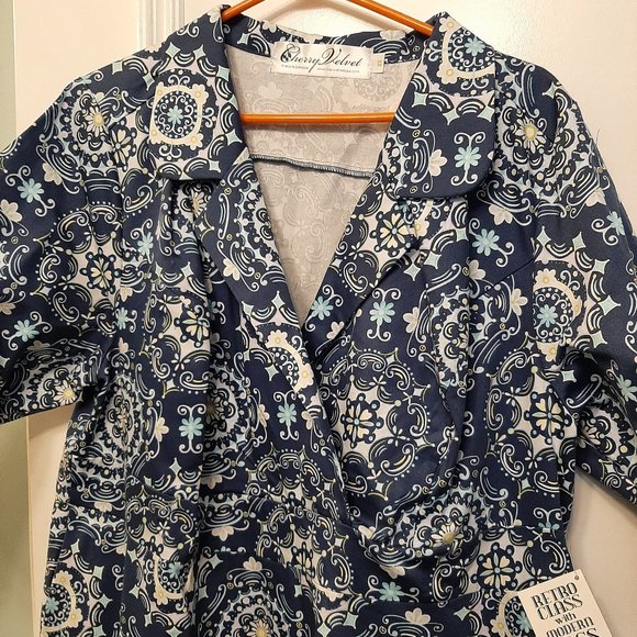 Cherry Velvet Plus 2X blue pattern dress with sleeves - Picture 1 of 2